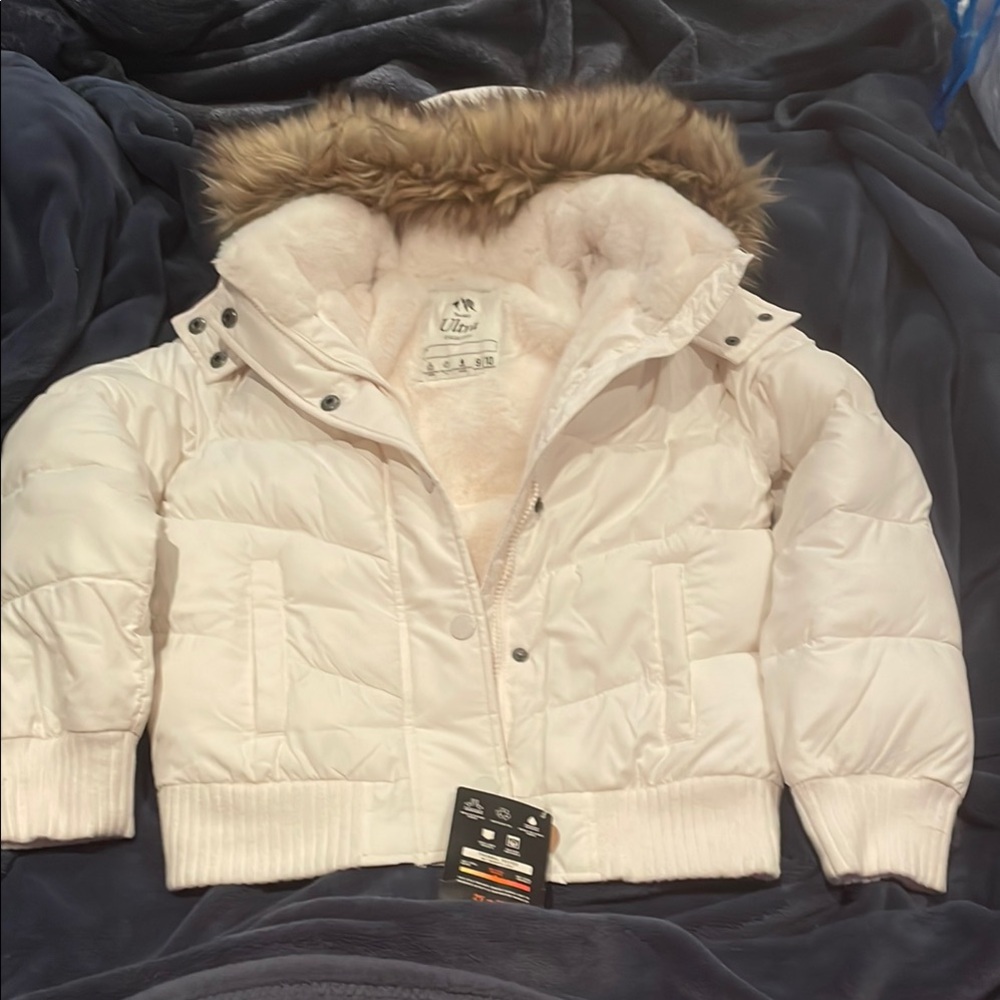 Abercrombie & Fitch White Puffer Jacket with Fur Trim